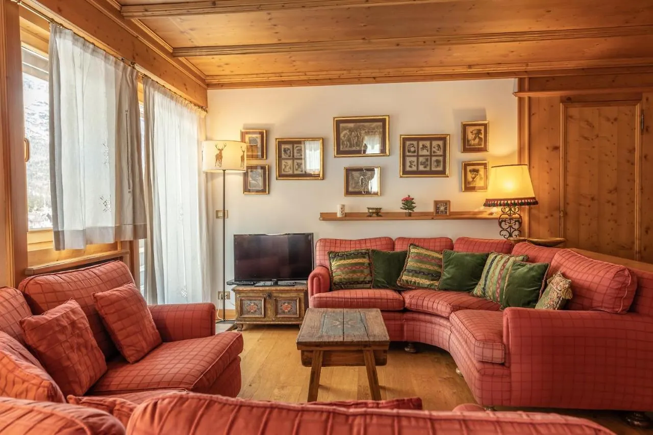 Casa Pecol Lägenhet Cortina dʼAmpezzo